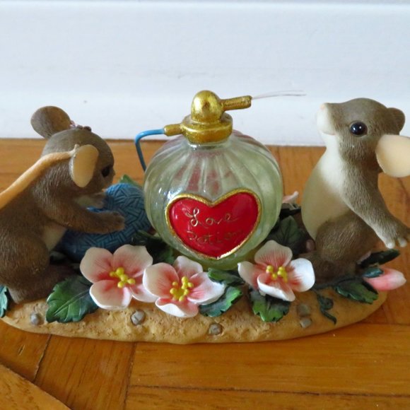 These are charming tails mice made by Fitz Floyd. - Picture 5 of 9